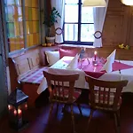 Hotel Vierjahreszeiten 3*