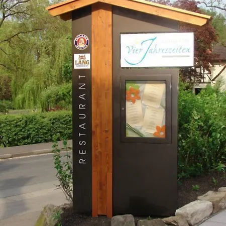 Vierjahreszeiten Hotel 3*