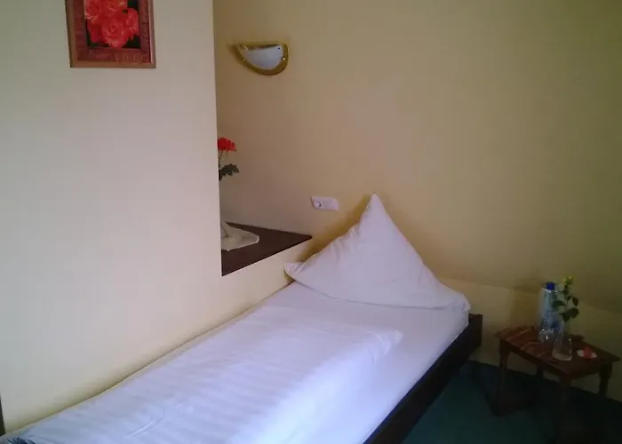 Vierjahreszeiten Otel Bad Königshofen im Grabfeld