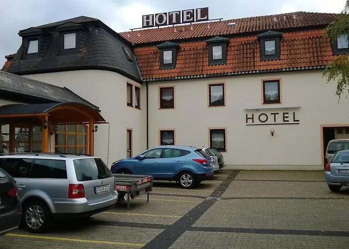 Otel Vierjahreszeiten 3*
