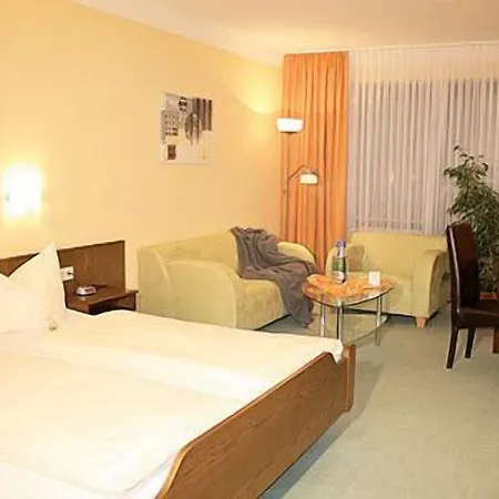 Hotel Vierjahreszeiten Bad Konigshofen im Grabfeld