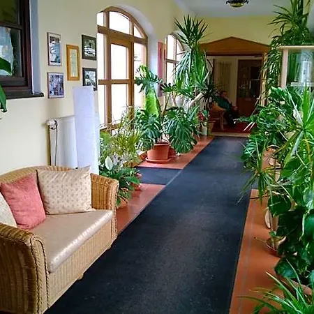 Vierjahreszeiten Hotel